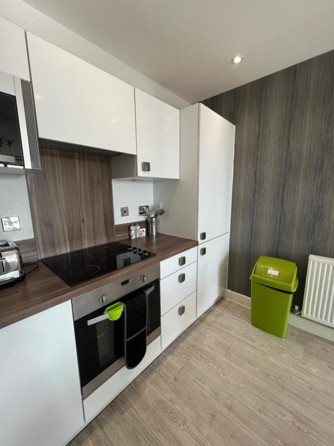 런던 Cityscape Serenity: 10Th Floor Oasis Near City Airport, Excel & 02 아파트 외부 사진
